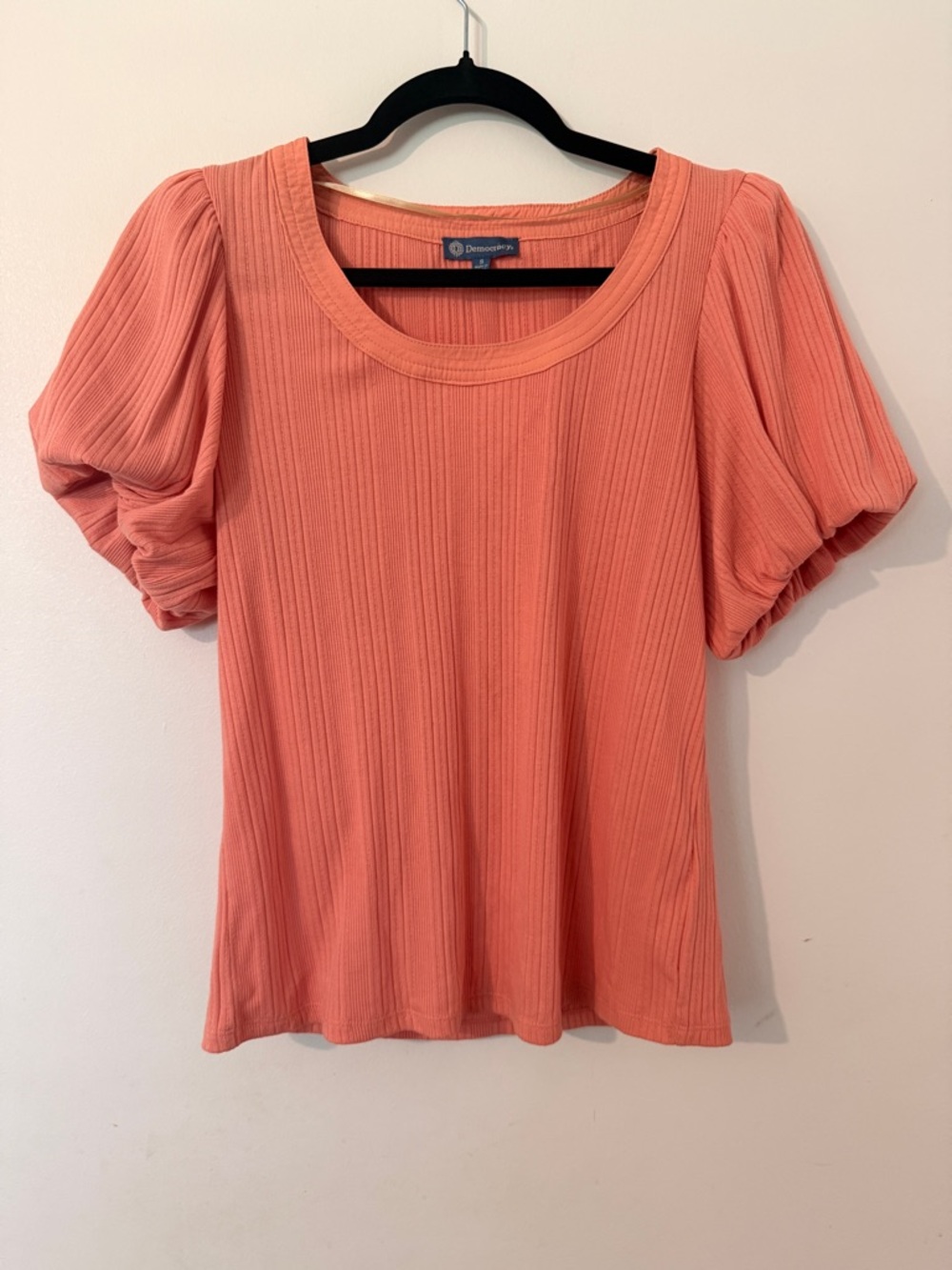 Democracy Coral Puff-Sleeve Ribbed Short Sleeve Top